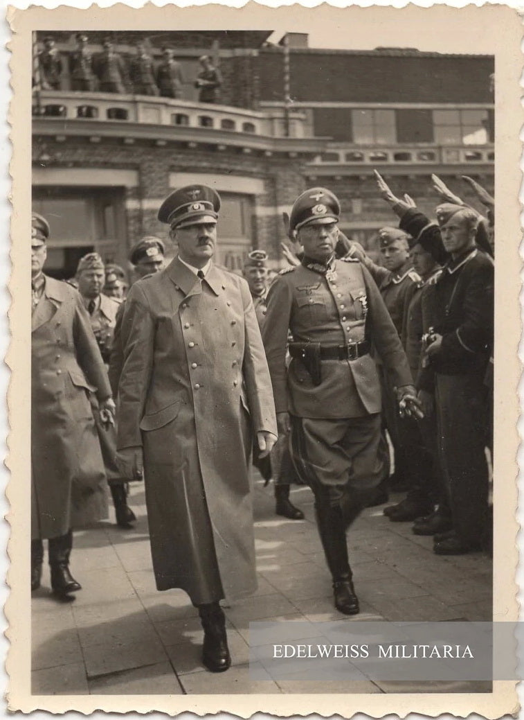 PHOTO ADOLF HITLER À BRUXELLES JUIN 1940